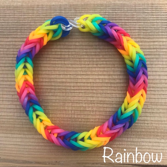 Choice of 3 Rainbow Loom Bracelet - Picture 3 of 6